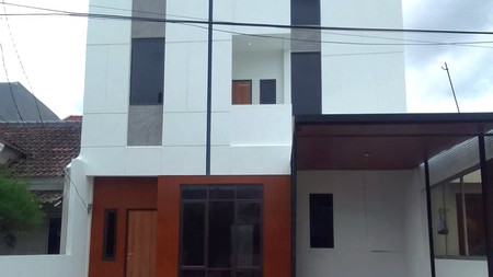 Rumah Bagus Di Graha Raya Bintaro Jaya Tangerang Selatan