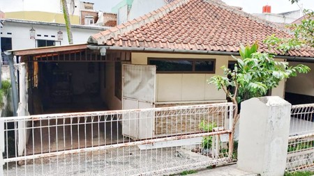 Rumah Bagus Di Jl Sekepanjang Cikutra Bandung