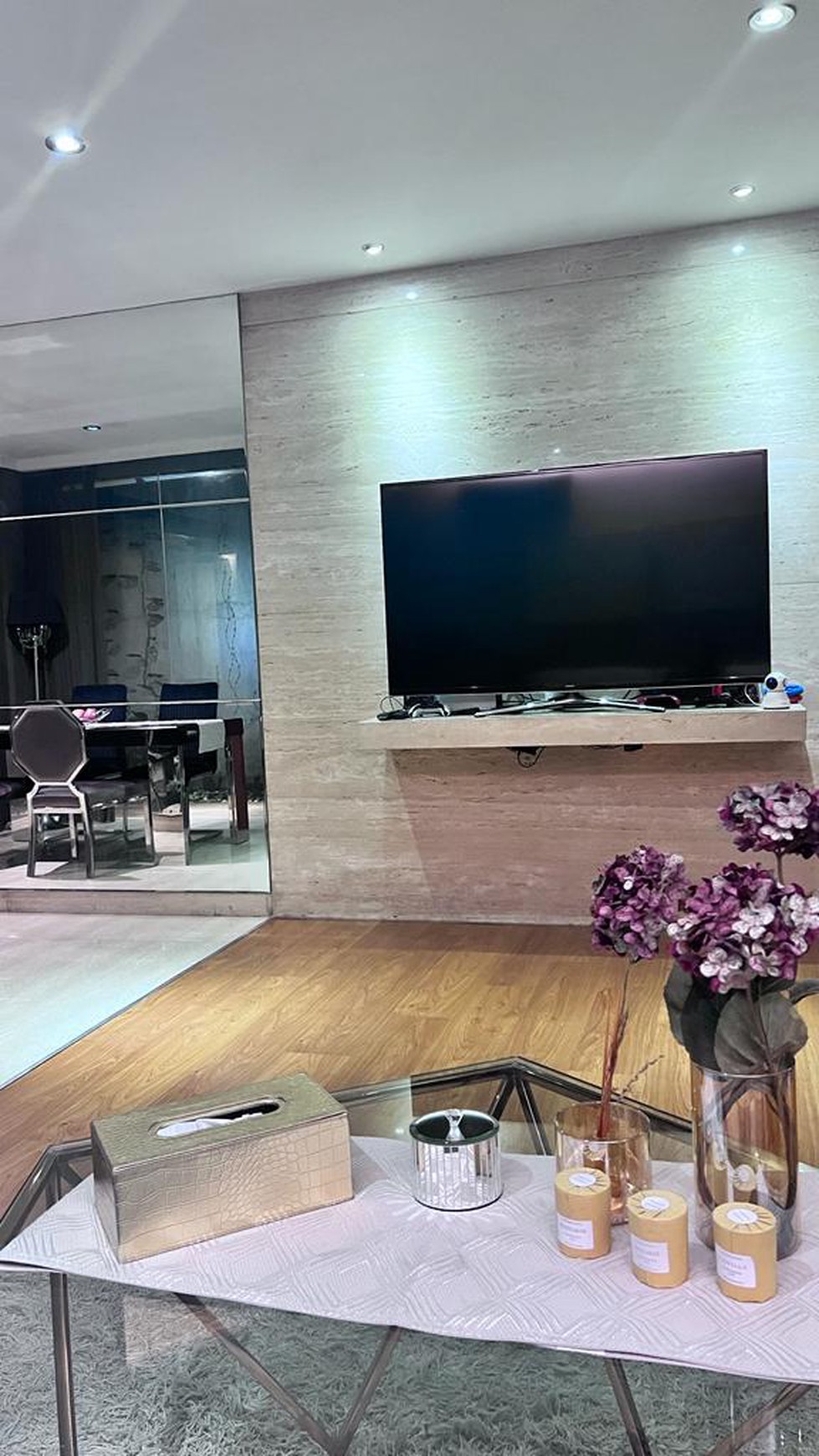 Rumah Bagus Ozone Residence Dalam Cluster Ada Club House di Bintaro Pesanggrahan Jakarta Selatan. 