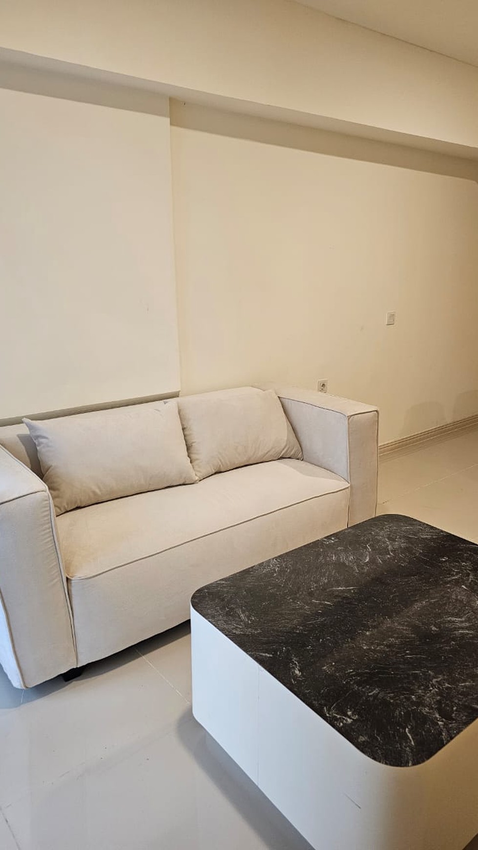  Apartemen Nyaman Fully Furnished di Meikarta Cikarang