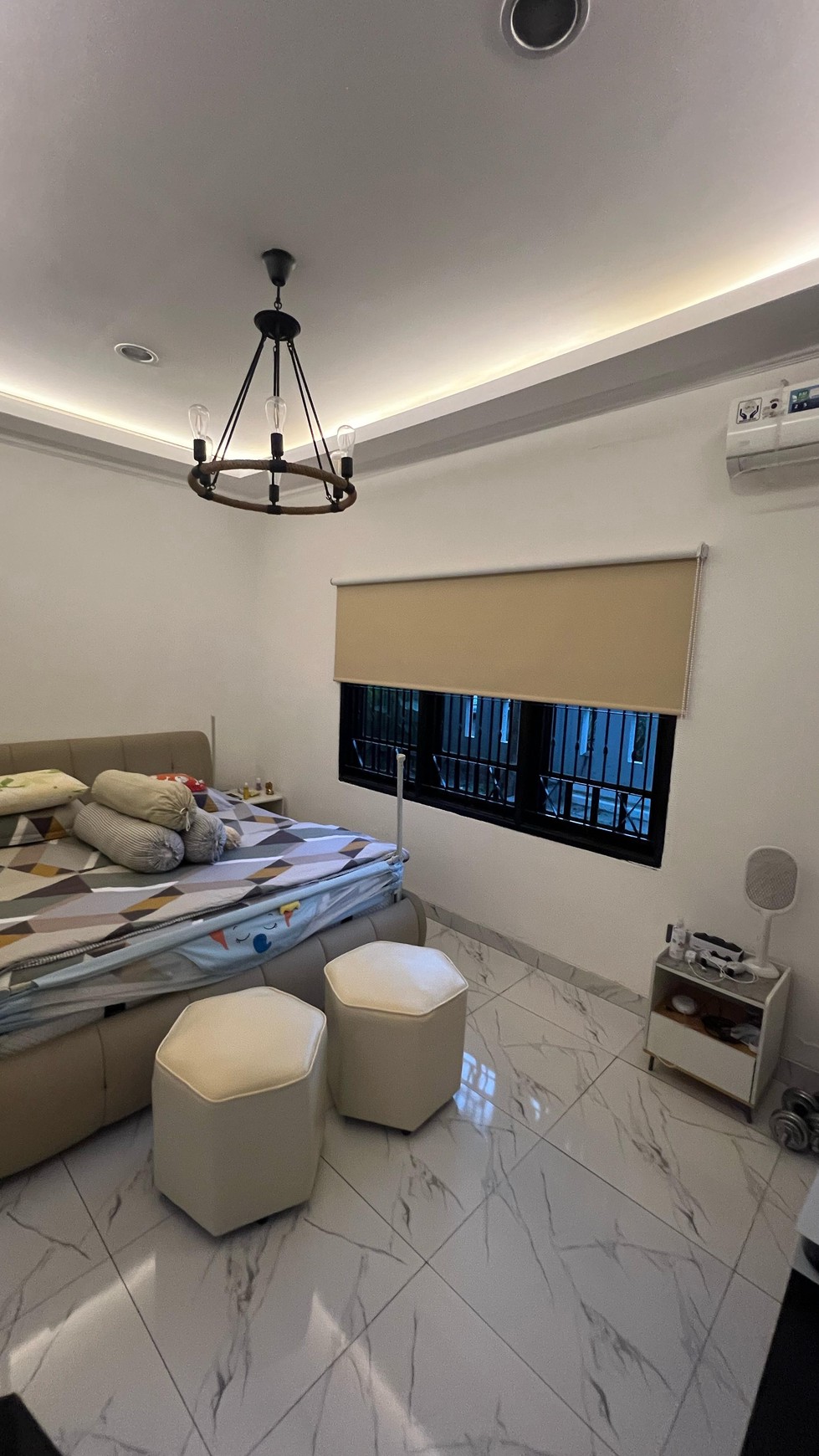 Rumah renovasi di Villa Melati Mas 