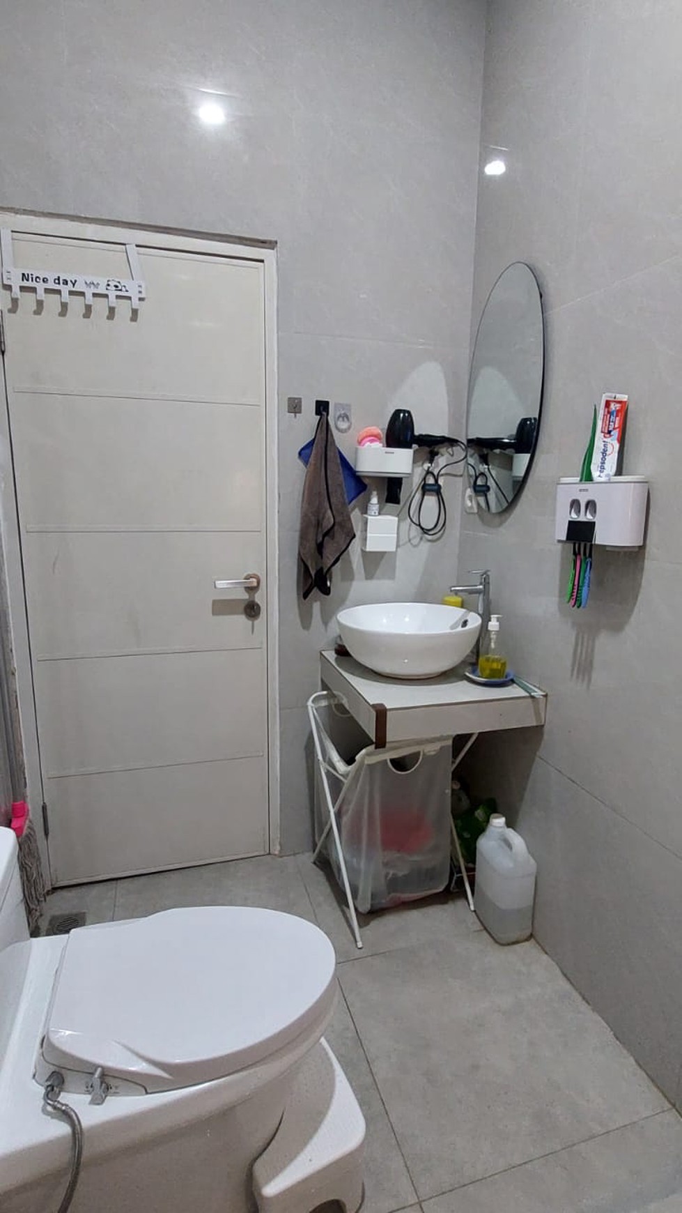 Rumah Bagus Di Cluster Linea Residence Graha Raya Bintaro