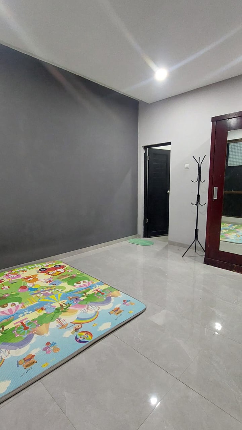Rumah Bagus Di Cluster Linea Residence Graha Raya Bintaro