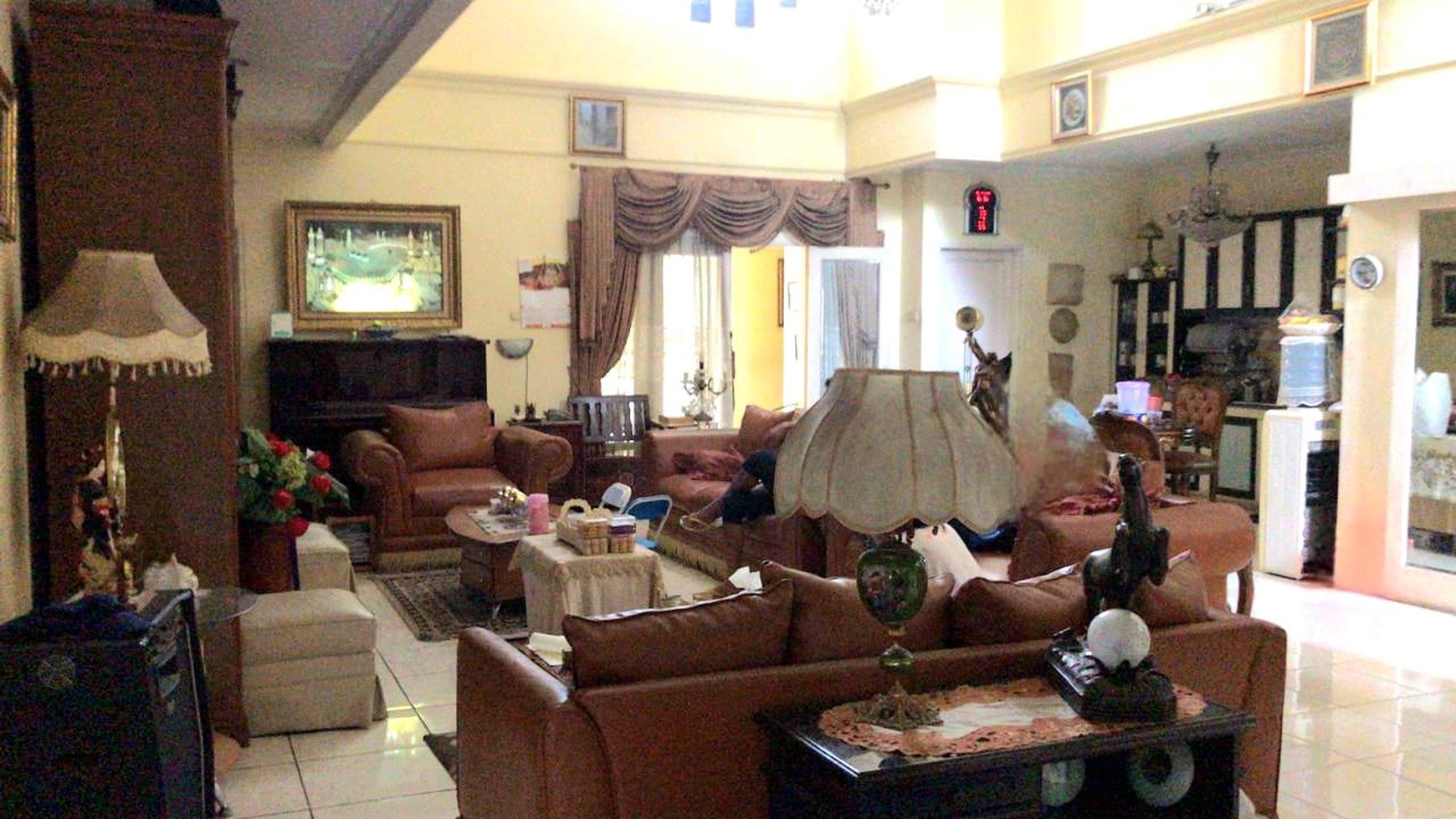 Rumah Bagus Di Jl Galuh Cirendeu Tangerang Selatan