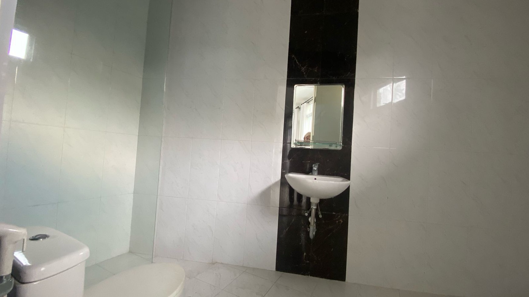 Rumah Mewah di Kawasan Premium Kebayoran Bintaro - Bintaro Jaya 