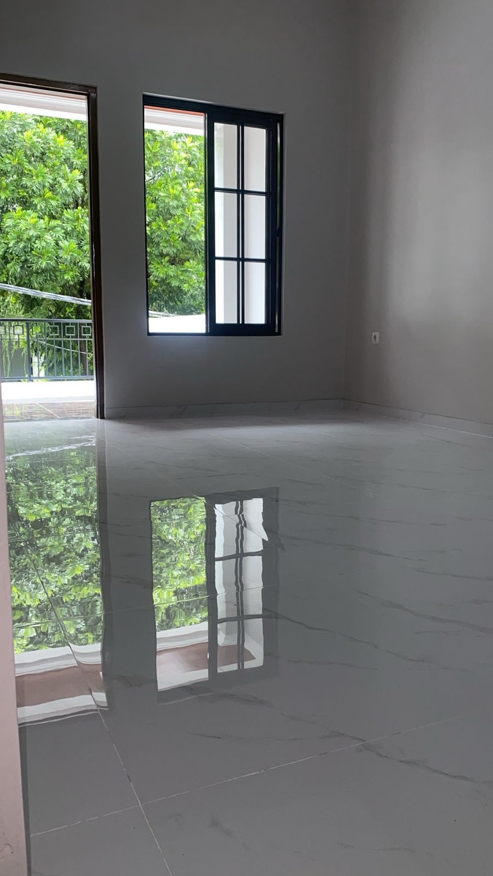 Rumah baru di siap huni Villa melati Mas 