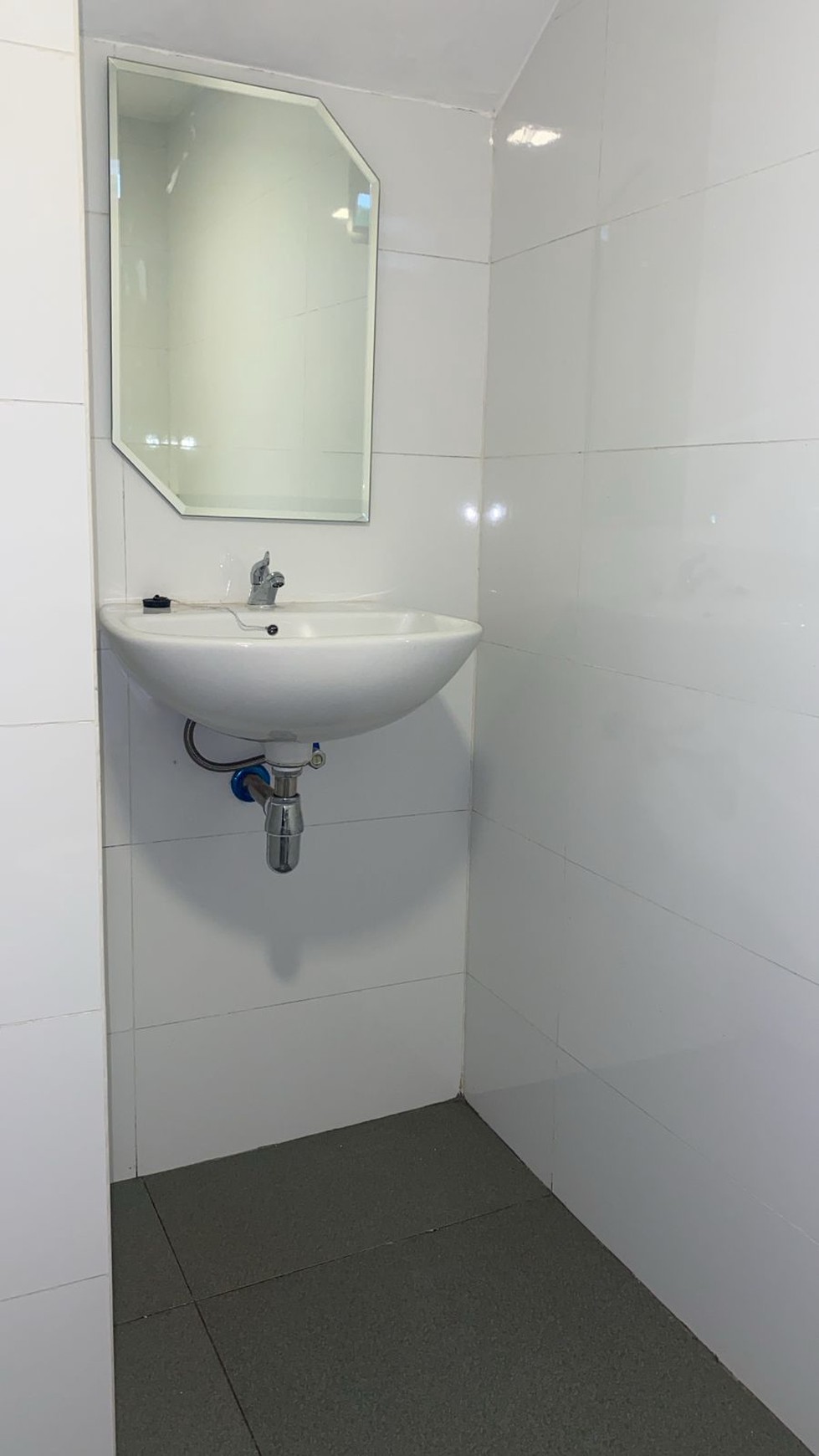 Rumah baru di siap huni Villa melati Mas 