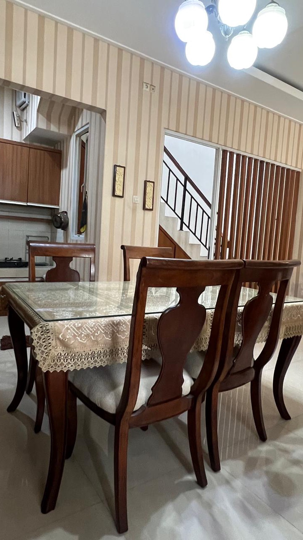 Turun harga Rumah Fully Renovasi  Villa Melati mas Vista