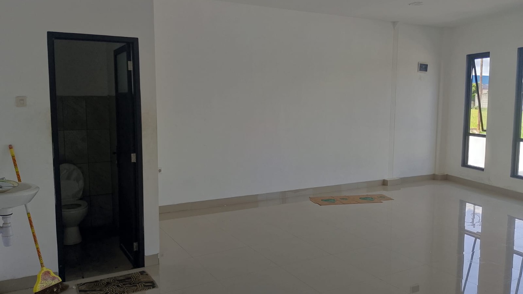 Disewakan Gudang Baru di Komplek Pergudangan