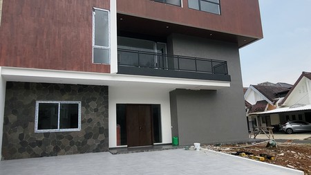 Rumah Baru siap Huni di Alam Sutera Dekat Tol dan Mall