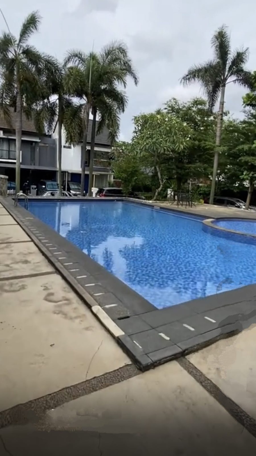 Rumah Bagus Di The Orchid Bintaro Tangerang Selatan