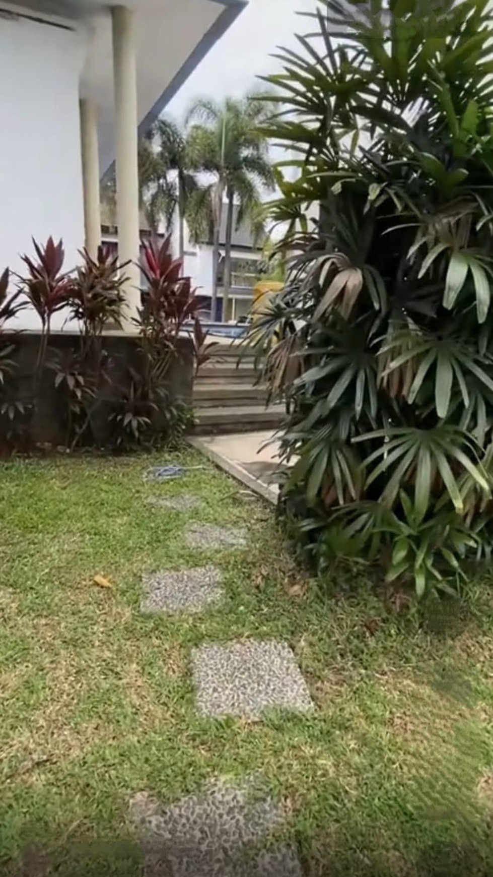 Rumah Bagus Di The Orchid Bintaro Tangerang Selatan