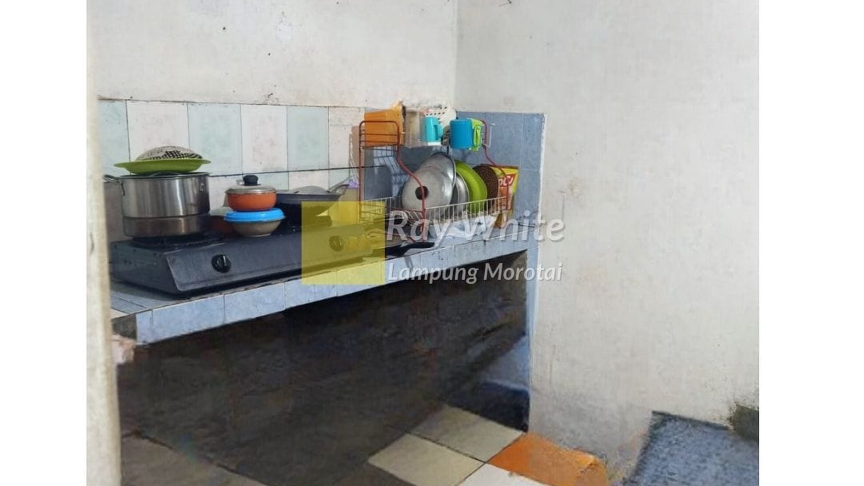 Dijual rumah di tanjung karang