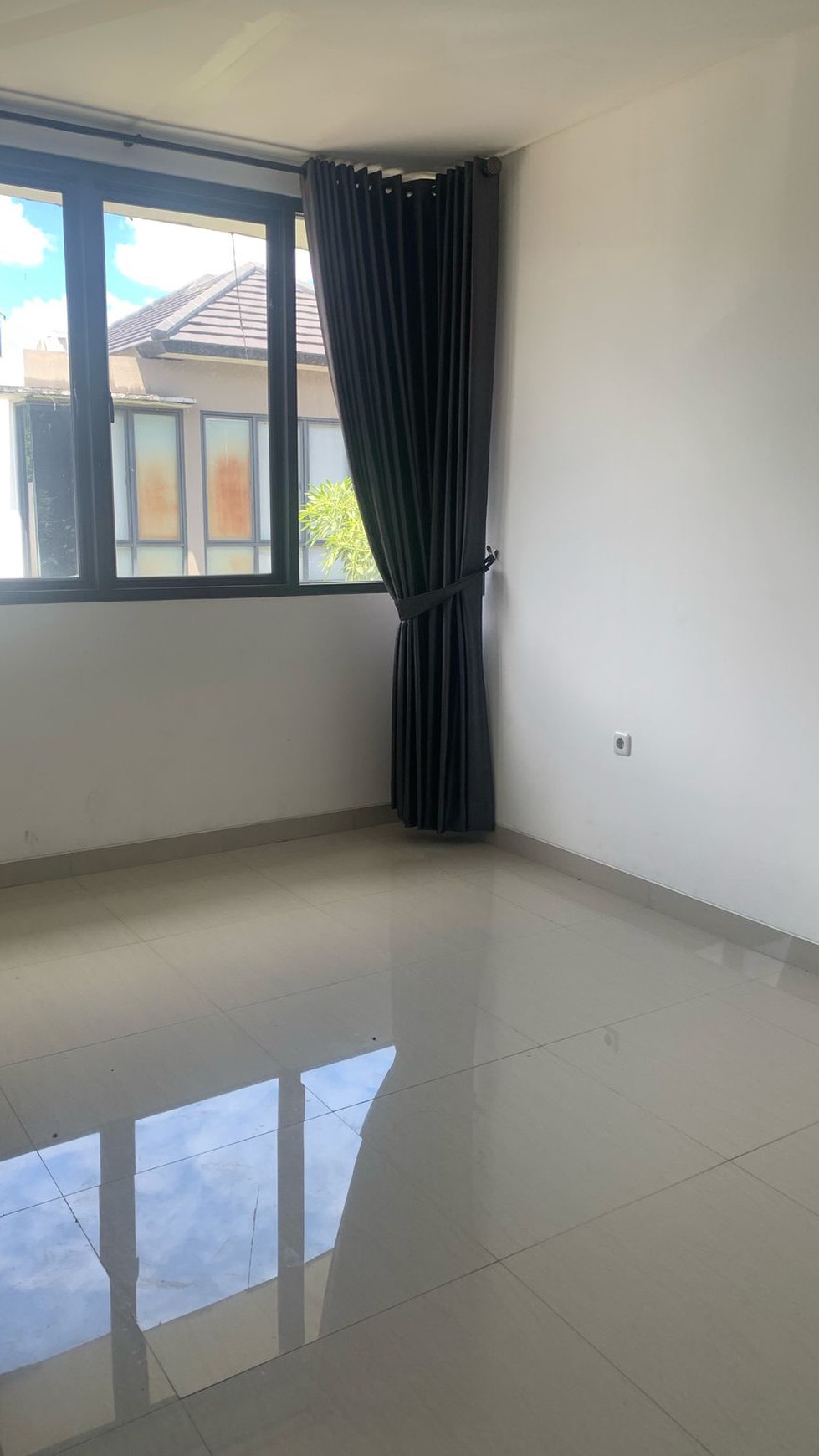 Rumah Bagus Di Cavana Bintaro Rengas Ciputat Timur Tangerang Selatan