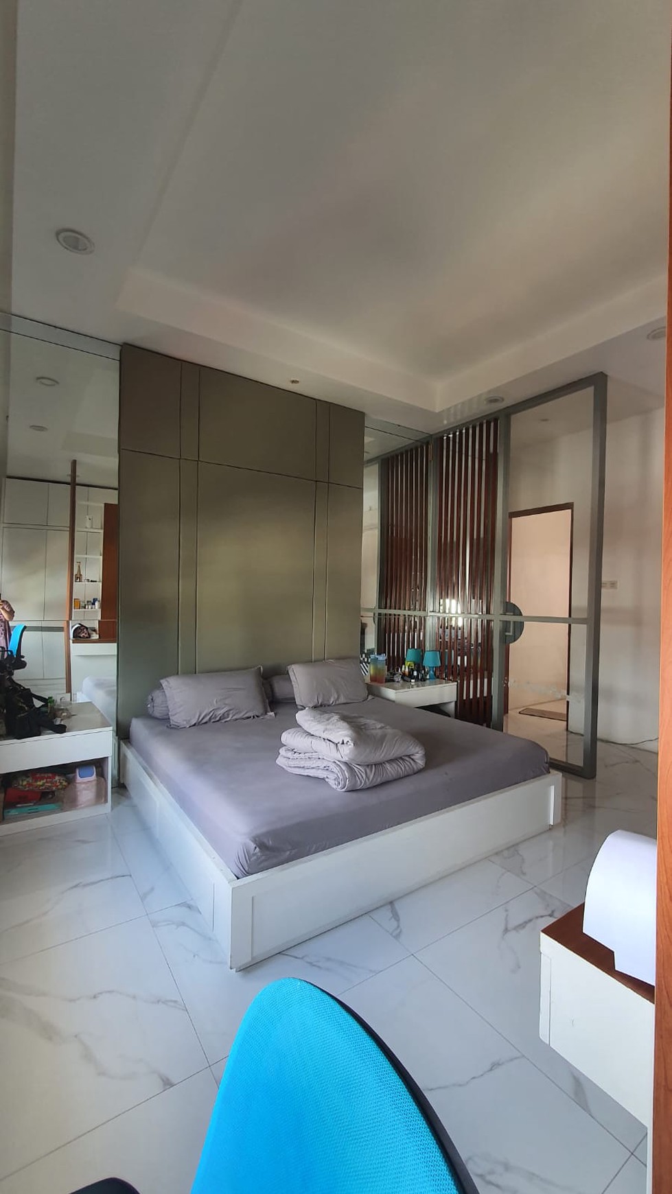 Rumah Bagus Di Komp Villa Arteri Kebon Jeruk Jakarta Barat