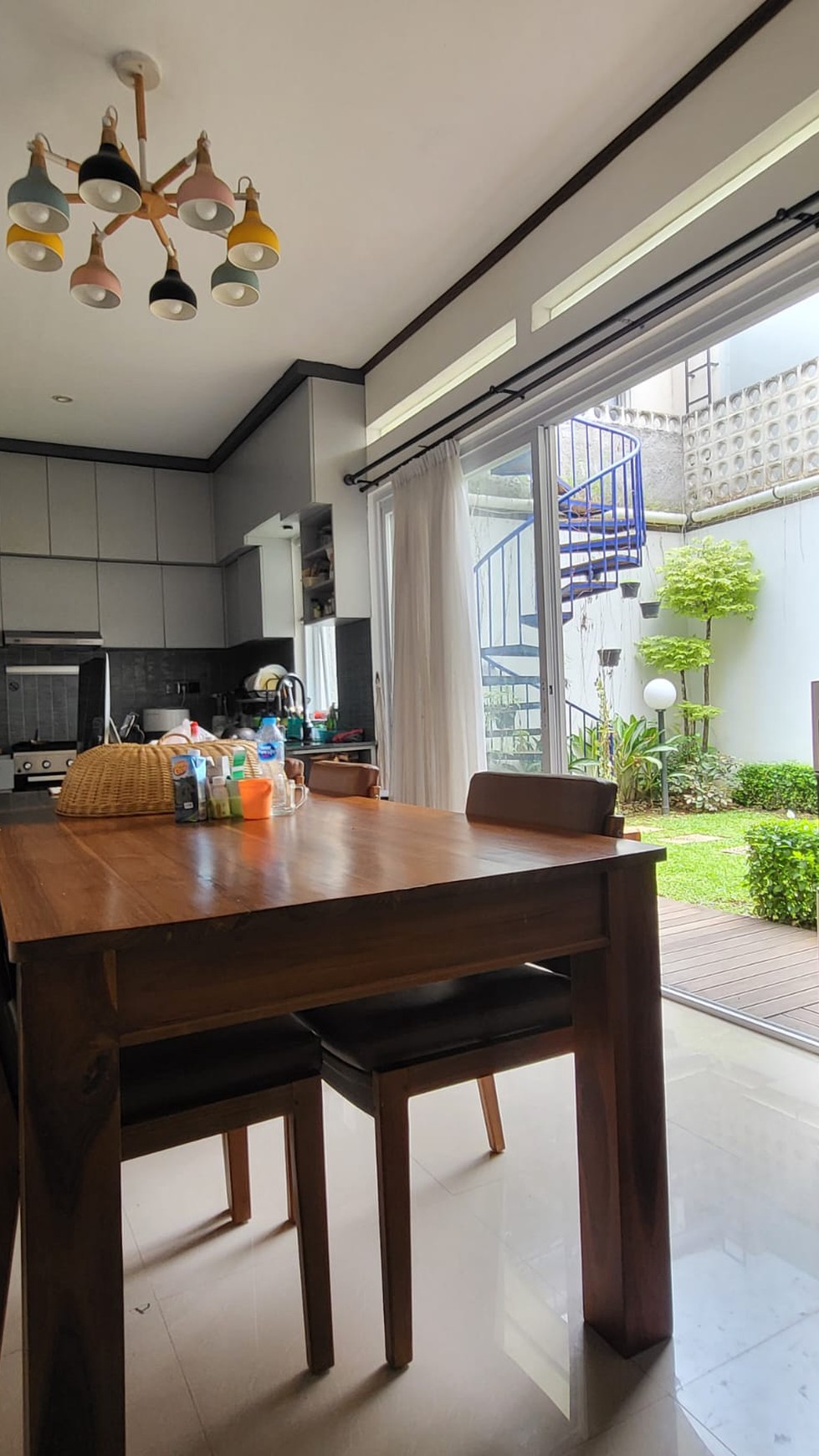 Rumah Siap Huni dengan Hunian Nyaman dan Asri di @Golden Park, BSD.