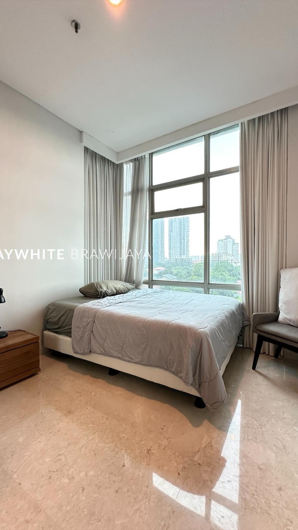 Essence Darmawangsa East Tower 3BR