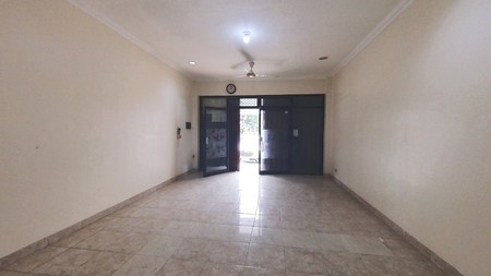 Ruko Kelapa Hibrida, Kelapa Gading