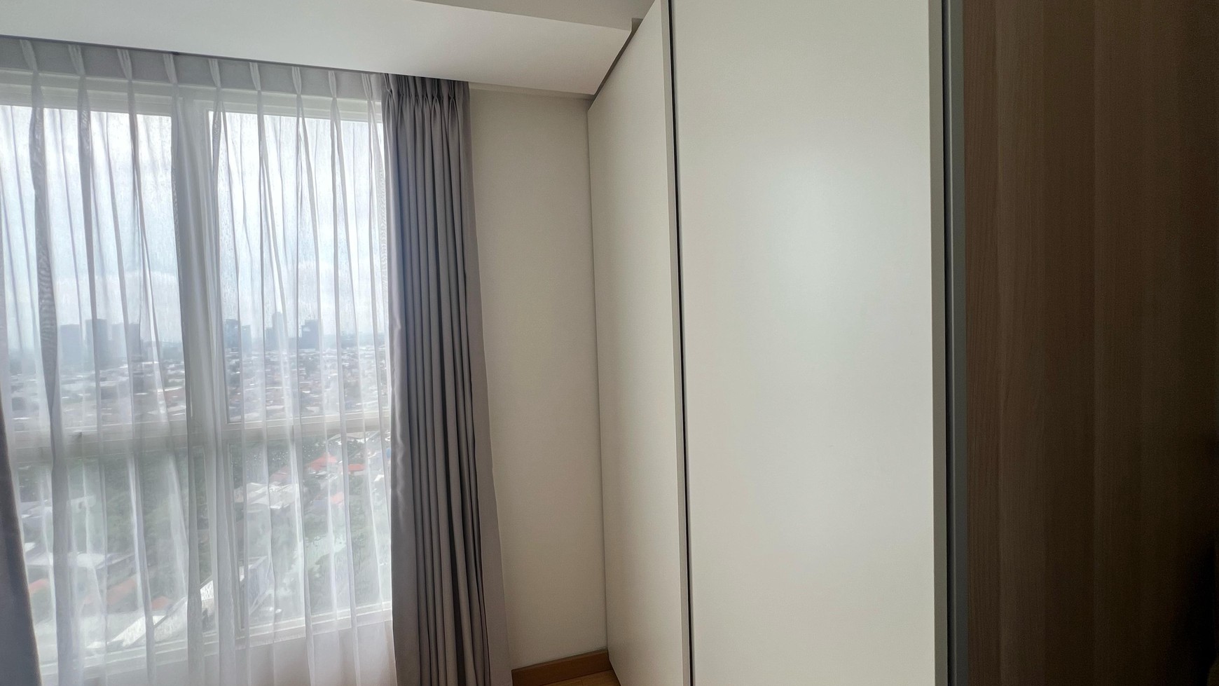 Apart Siap Huni Di Apart Silk Town Graha Raya Bintaro