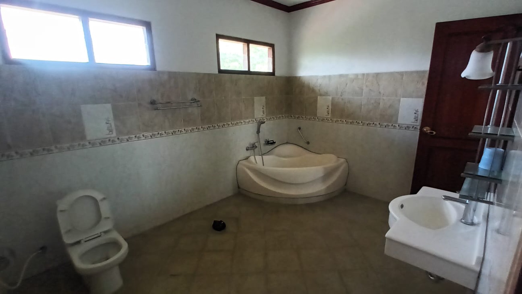 Dijual rumah di Pahoman