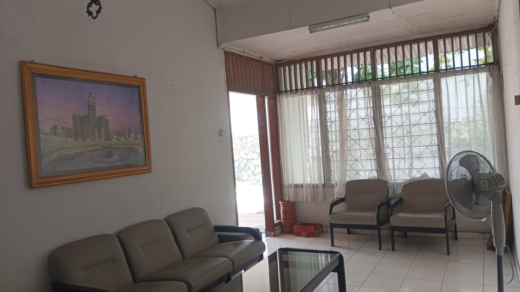 Dijual Rumah Dalam Komplek Harga Mendekati NJOP Bisa Nego