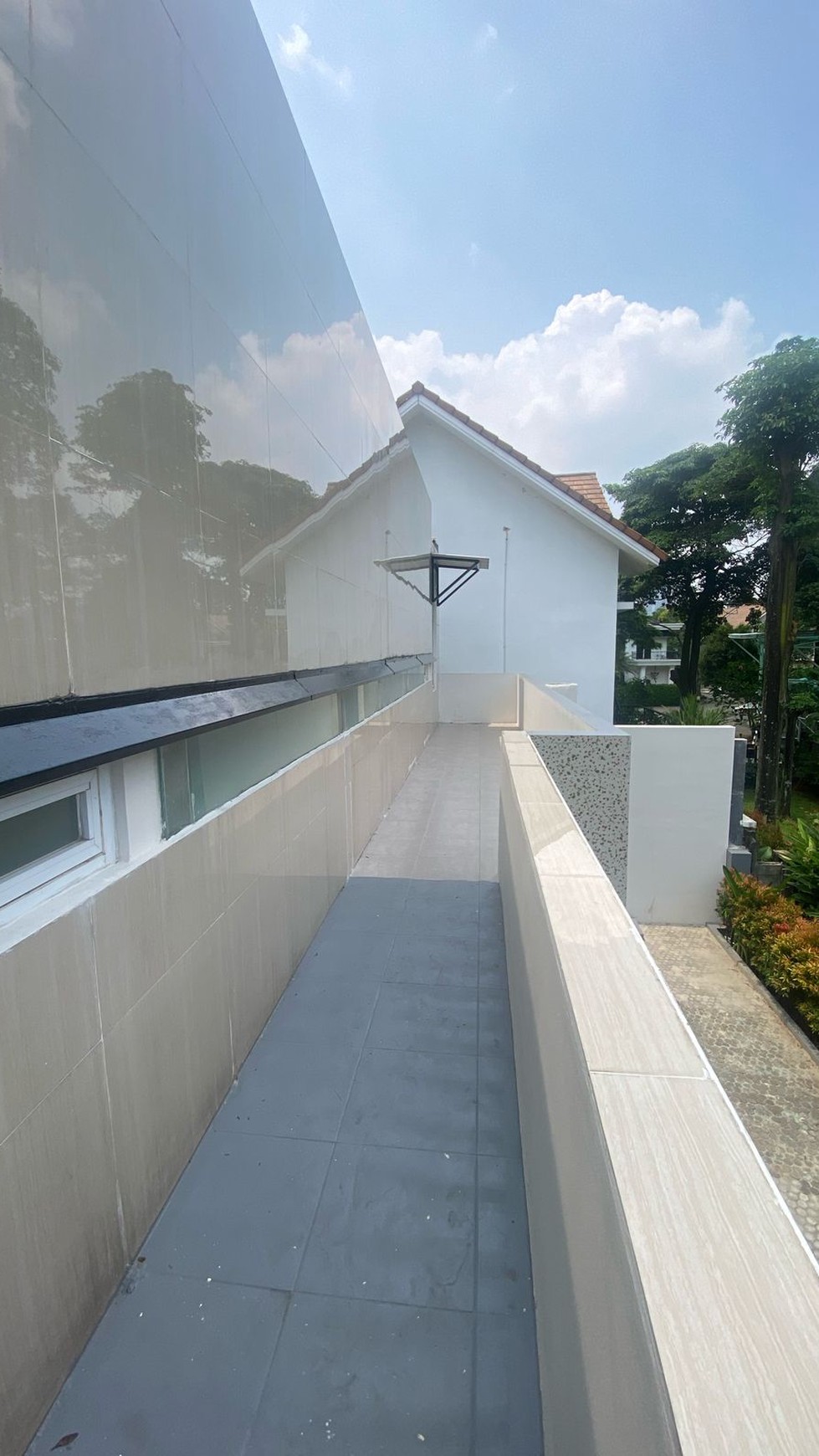 Di Sewakan Rumah Cantik Siap Huni Lingkungan Asri dan Nyaman @Bintaro Sektor 9.