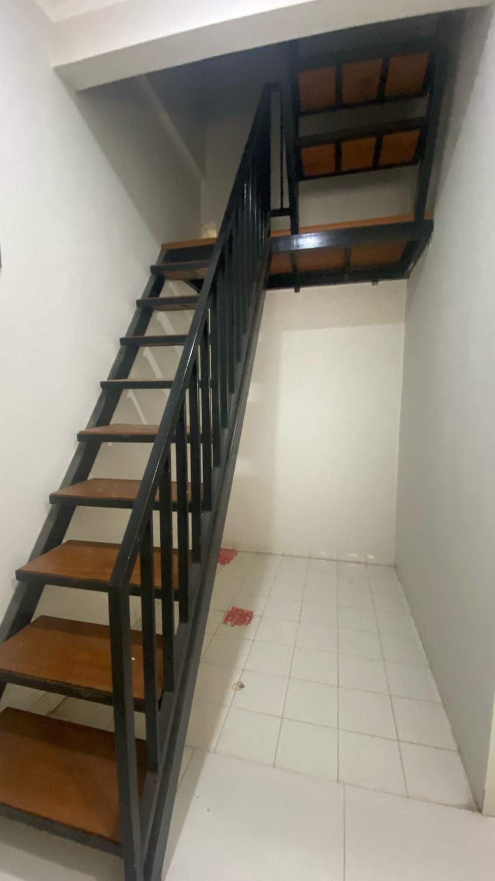Di Sewakan Rumah Cantik Siap Huni Lingkungan Asri dan Nyaman @Bintaro Sektor 9.