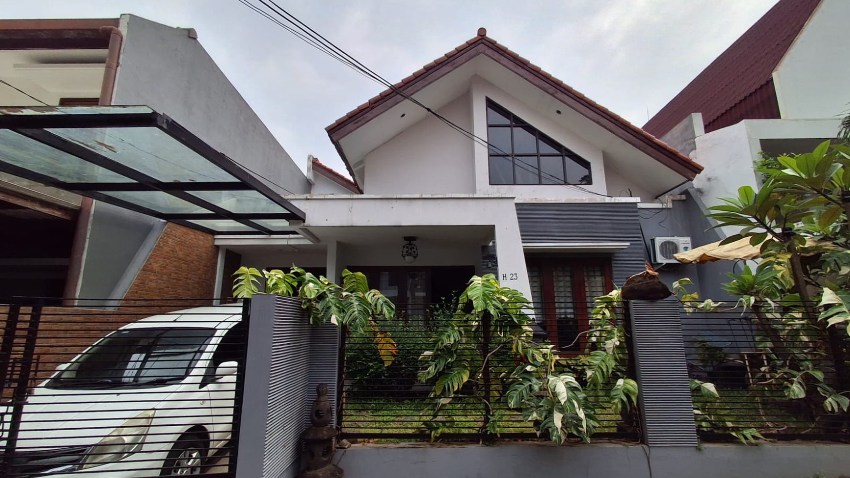DIJUAL RUMAH 2 LT Lokasi STRATEGIS Lebak Bulus Jaksel
