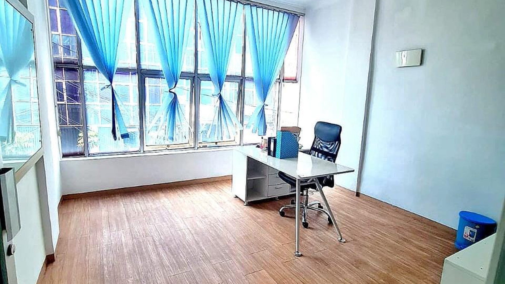 DIJUAL RUKO LETAK SANGAT STRATEGIS Jl Letjend Soeprapto No. 24 P, Cempaka Putih Ruko 4 lantai