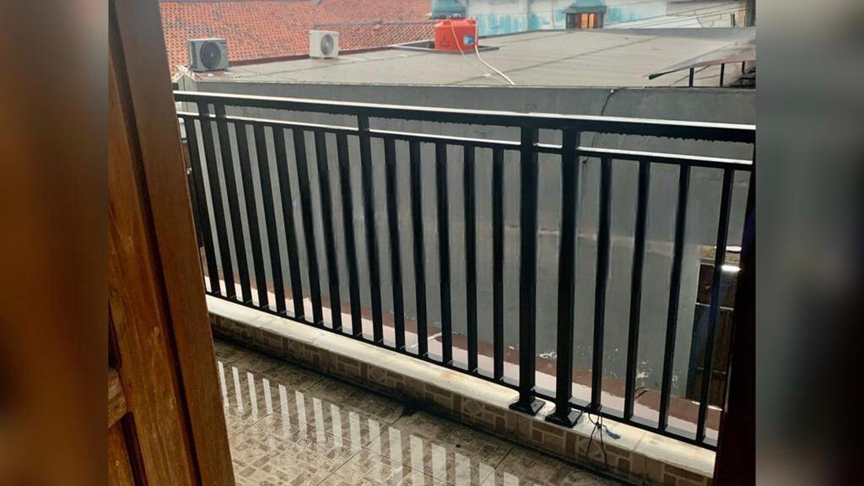 Dijual Cepat Rumah Tinggal lokasi strategis daerah Selatan dekat exit tol Andara.