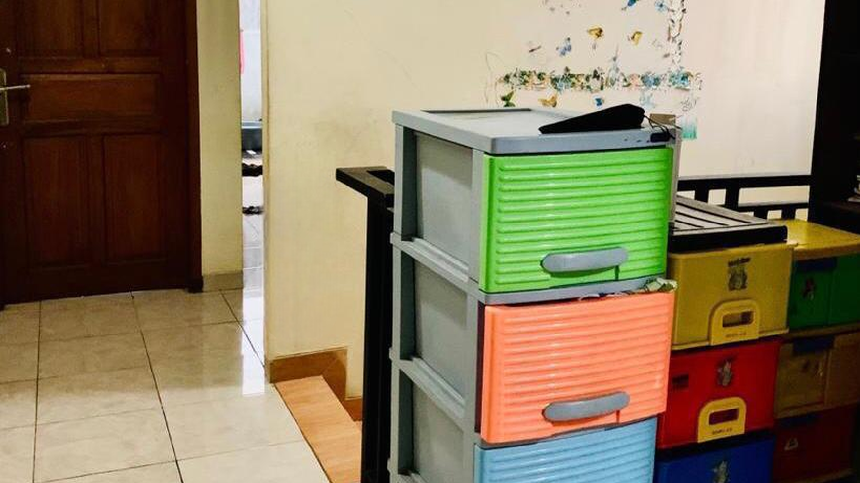 Dijual Cepat Rumah Tinggal lokasi strategis daerah Selatan dekat exit tol Andara.