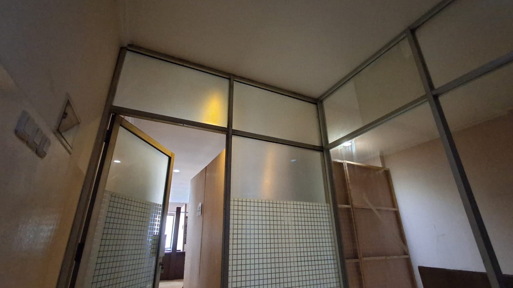 DIJUAL RUKO LETAK SANGAT STRATEGIS Jl Blok A - Cinere Ruko 3 lantai