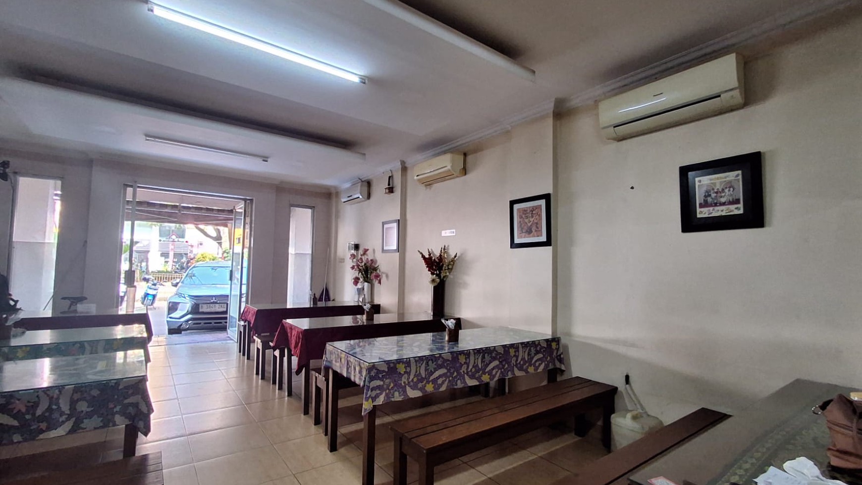 DIJUAL RUKO LETAK SANGAT STRATEGIS Jl Blok A - Cinere Ruko 3 lantai