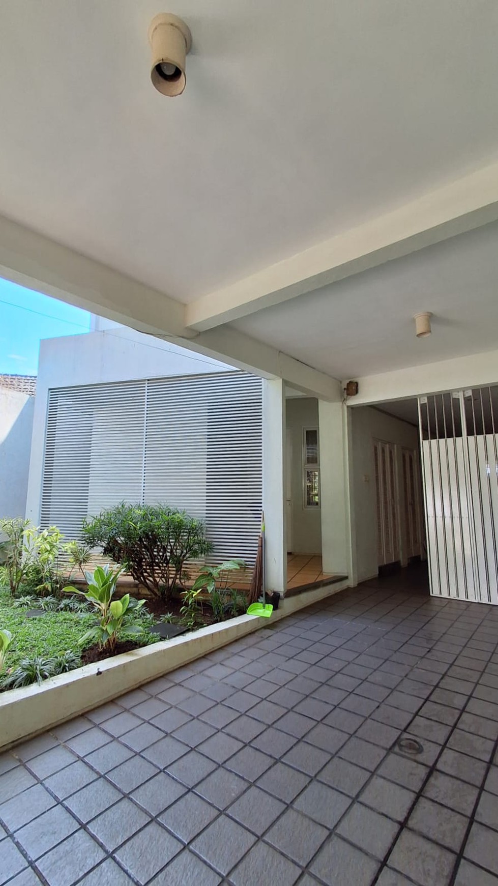 DIJUAL RUMAH ASRI 2 LT GRAHA CINERE