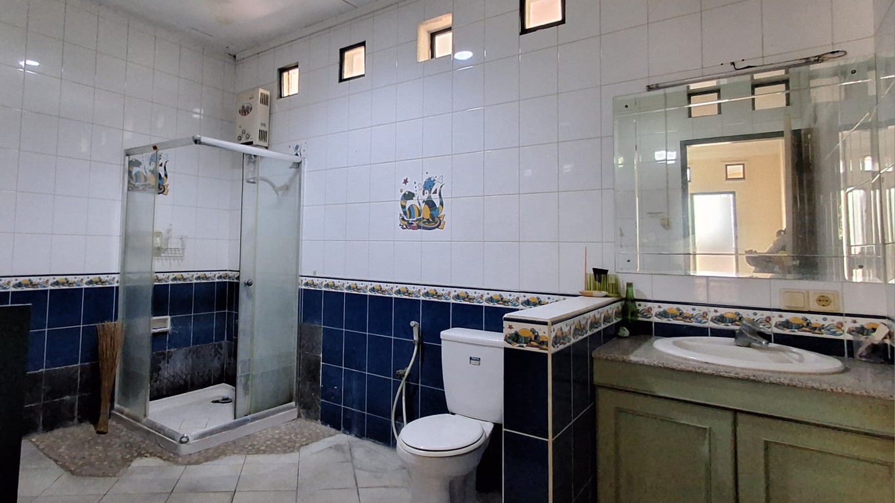 DIJUAL RUMAH ASRI 2 LT MEGA CINERE