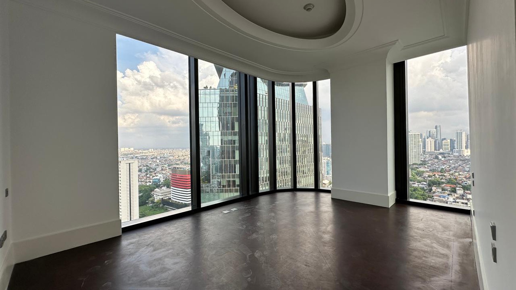Disewa Apartemen Mewah St. Regis Kuningan