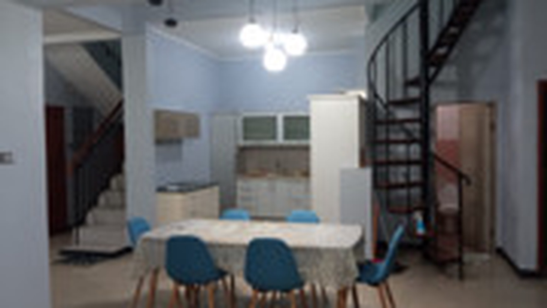 Rumah Siap Huni Diarae Bintaro Jaya Sektor 1, Dekat Akses Tol Jorr