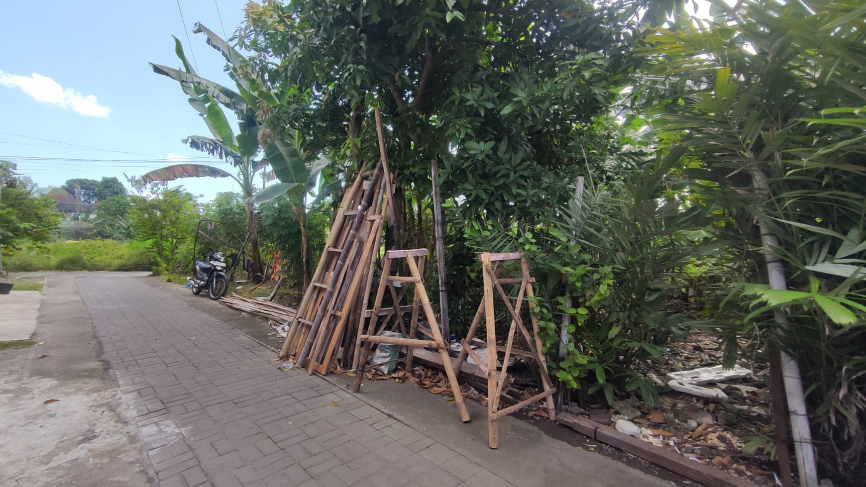 Tanah 324 Meter Persegi Lokasi Dekat XT Square Pandeyan Umbulharjo Yogyakarta