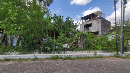 Tanah 324 Meter Persegi Lokasi Dekat XT Square Pandeyan Umbulharjo Yogyakarta