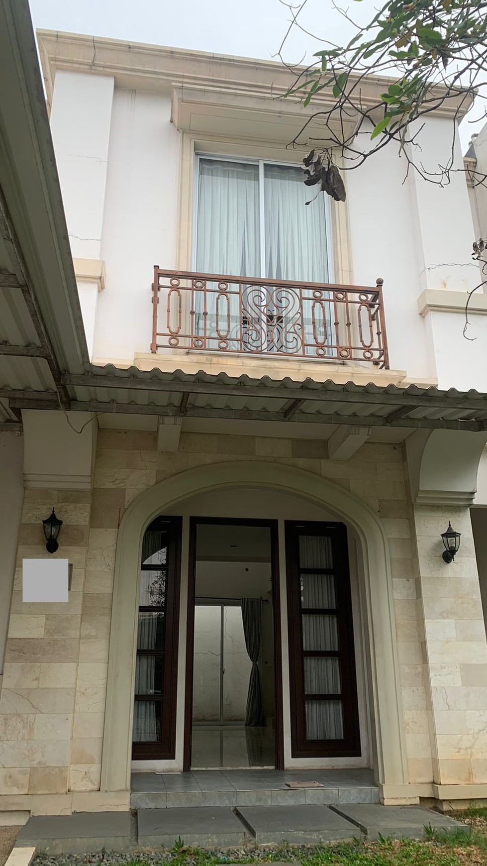 Dijual Rumah di Vivacia The Eminent BSD City Dekat Dengan Sekolah dan Universitas