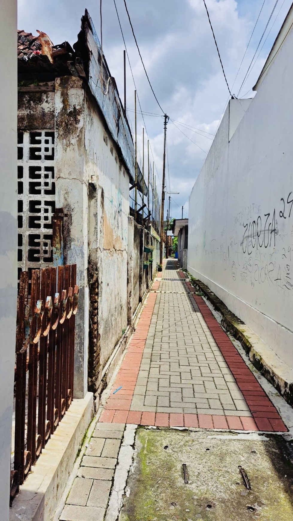 Tanah Pekarangan 683 Meter Persegi Lokasi Dekat Stasiun Yogyakarta