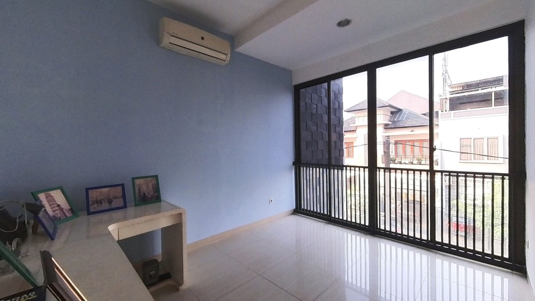 Rumah Gading Indah Utara, Kelapa Gading