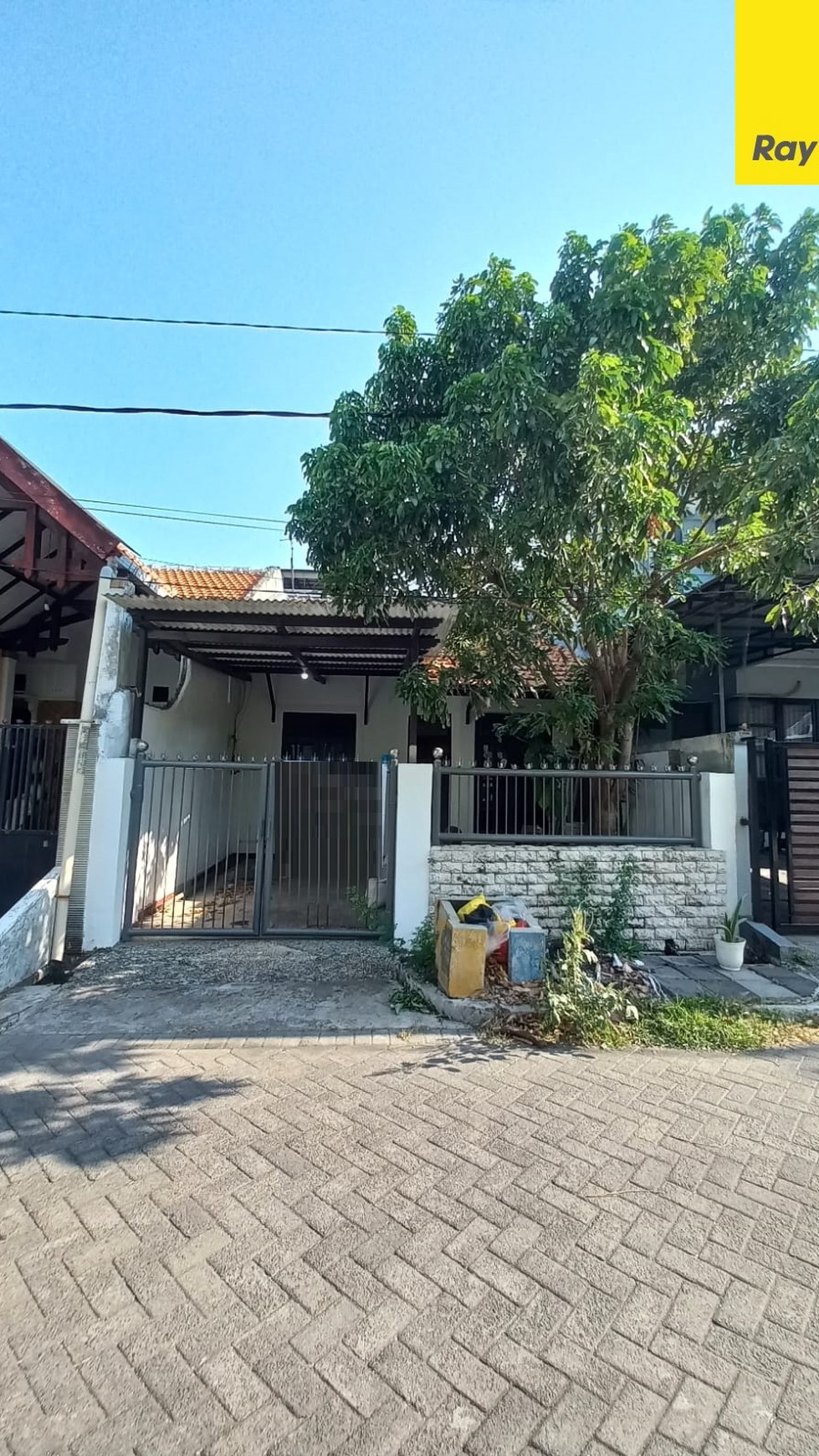Dijual Rumah di Jalan Kupang Jaya Surabaya Barat