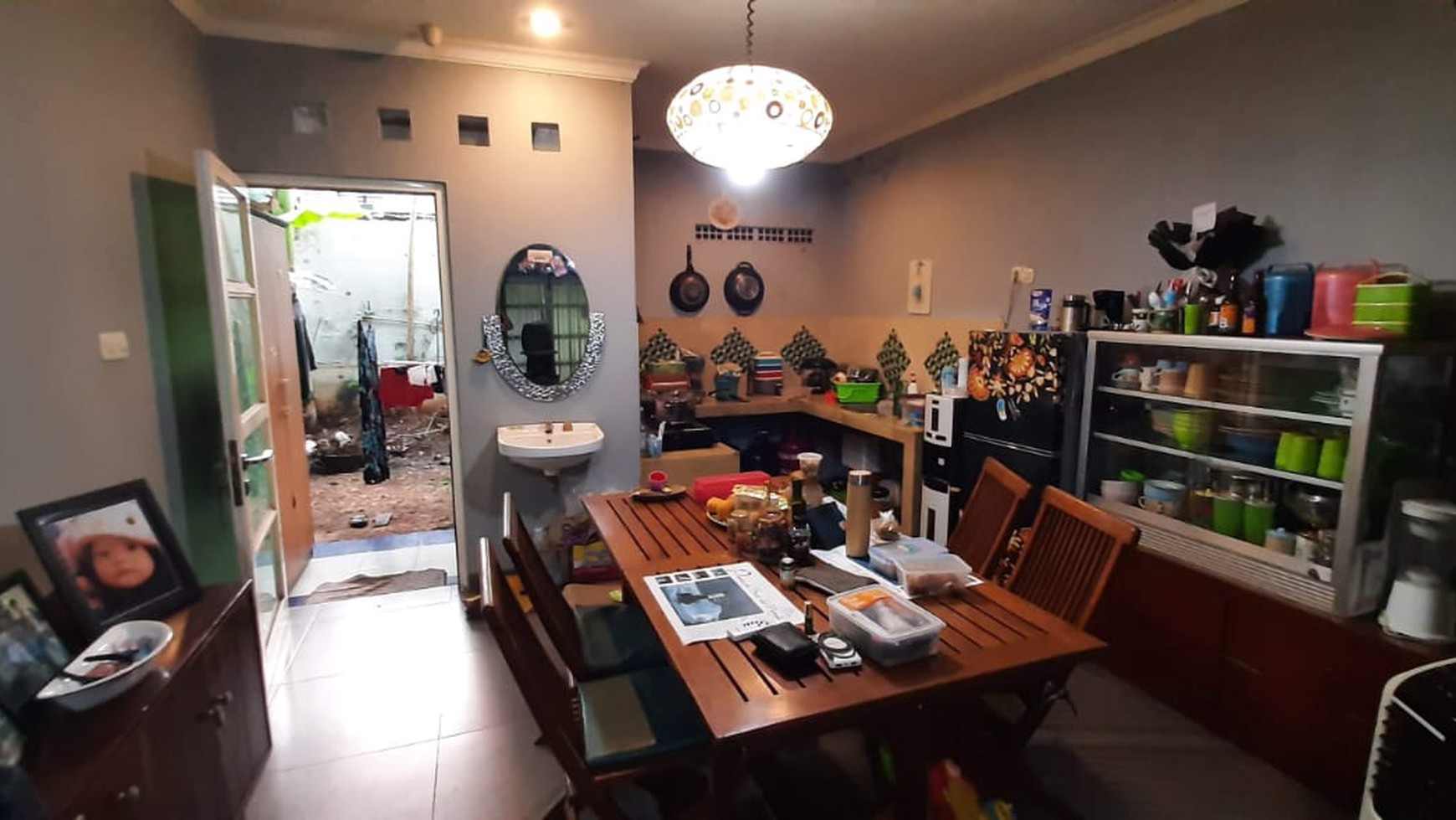 Rumah bagus, Asri siap huni di Jombang.