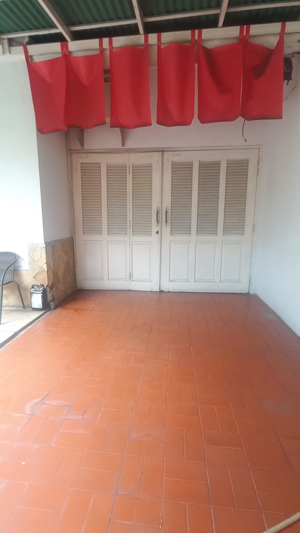 Rumah 1 lantai Posisi di Hook di Pondok Aren