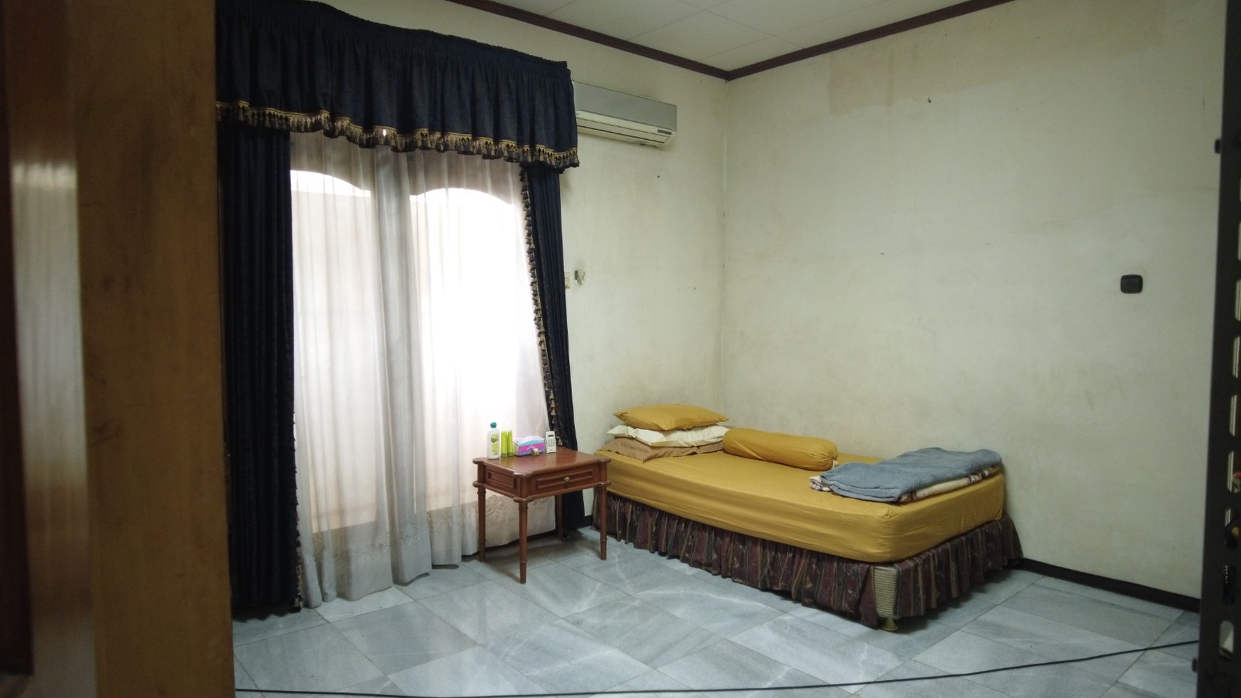 Dijual Rumah Mewah 2 lantai di Cipete, Lokasi strategis, dekat ke Antasari , Kemang, dan Pondok Indah, Cocok untuk usaha kost-kostan!
