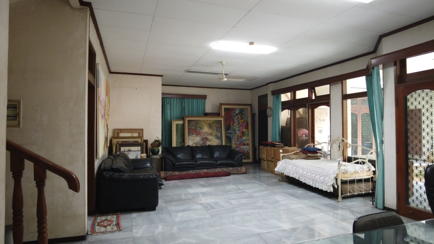 Dijual Rumah Mewah 2 lantai di Cipete, Lokasi strategis, dekat ke Antasari , Kemang, dan Pondok Indah, Cocok untuk usaha kost-kostan!