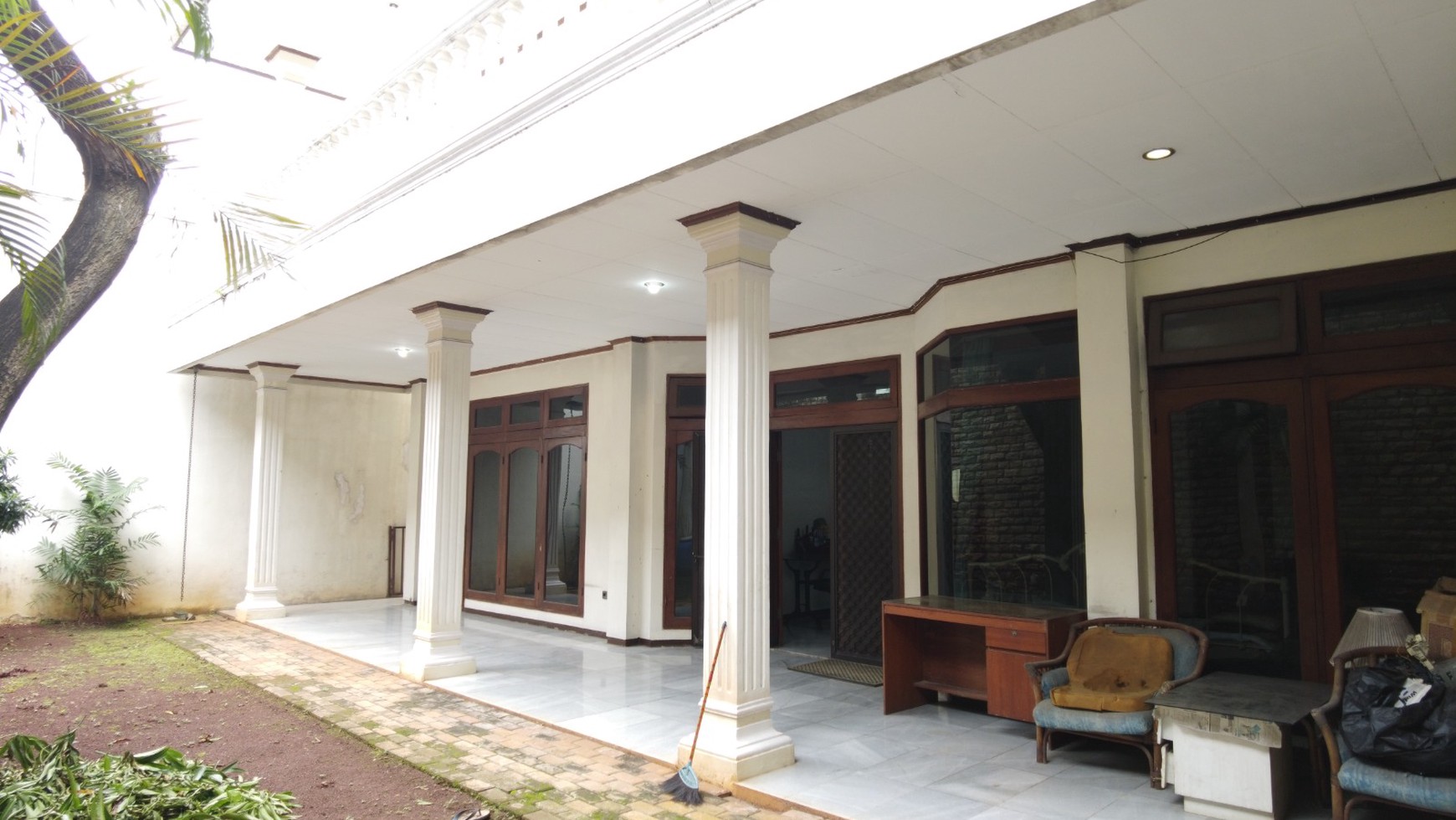 Dijual Rumah Mewah 2 lantai di Cipete, Lokasi strategis, dekat ke Antasari , Kemang, dan Pondok Indah, Cocok untuk usaha kost-kostan!