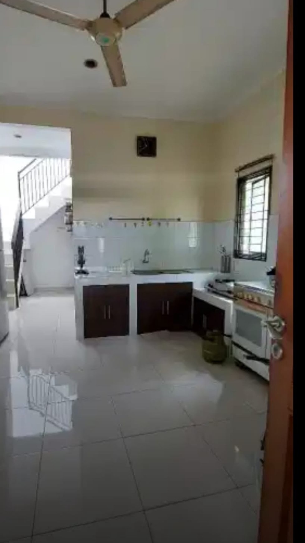 Rumah bagus, siap huni dalam Cluster di Graha Bintaro. 