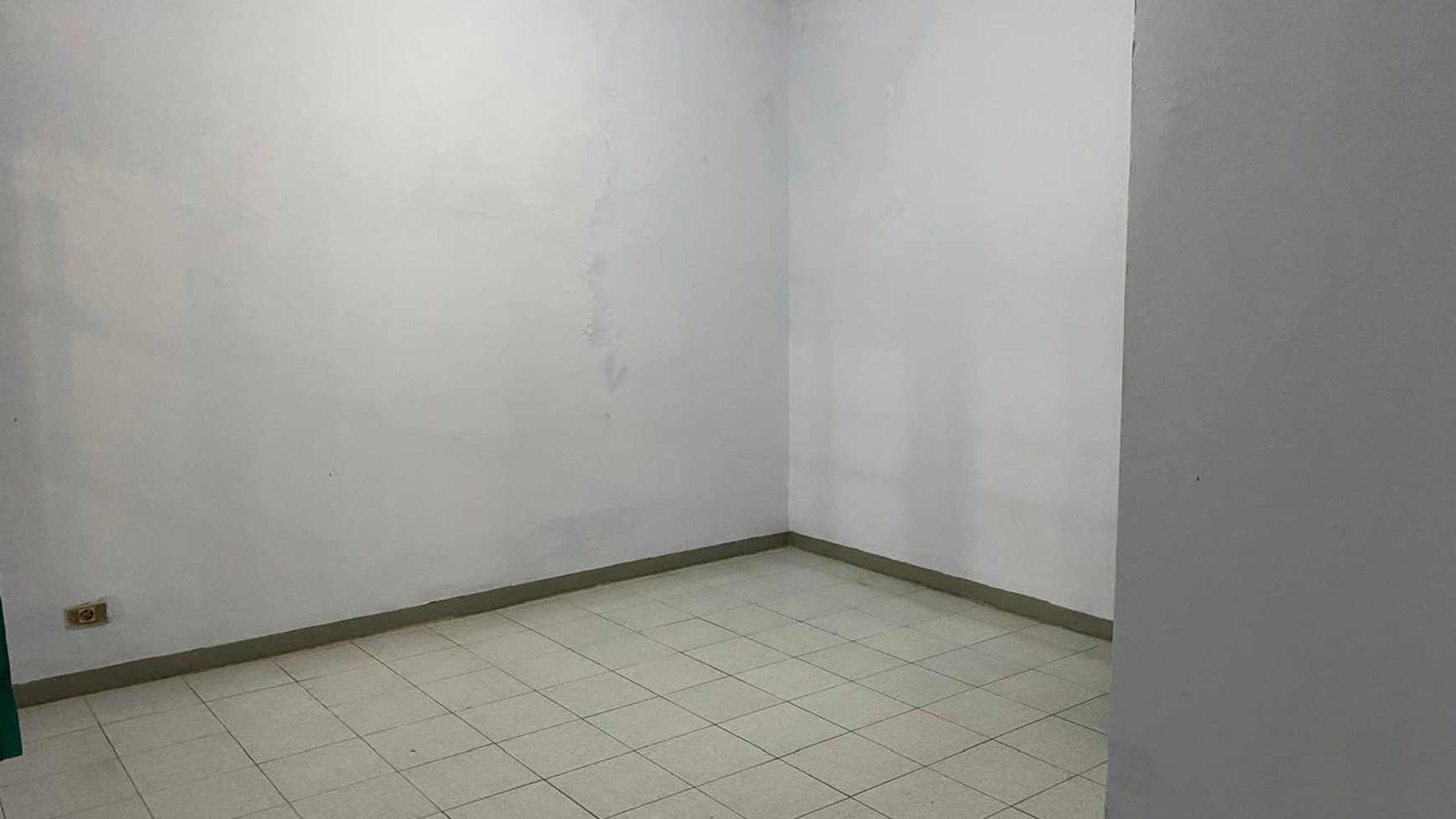 Rumah disewakan di Tebet Barat Dalam
